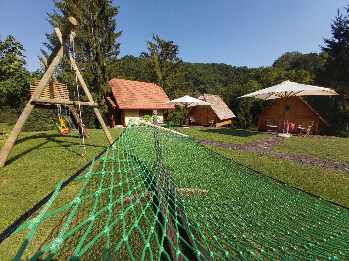 Glamping Naselje Zeleni Turizem Hotel Makole Luaran gambar